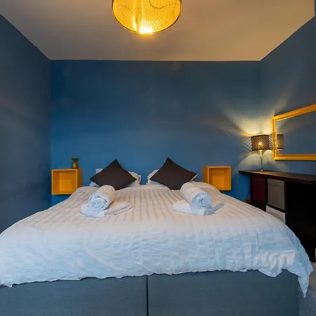 3 Bedroom And Garden In North *