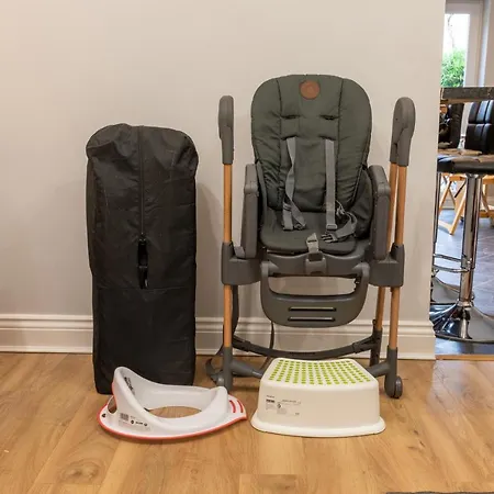 3 Bedroom And Garden In North Hébergement de vacances *